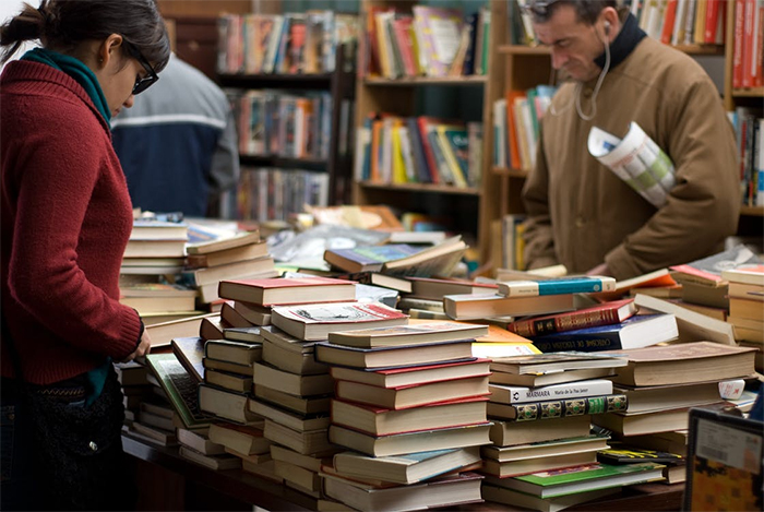 library 700 free img